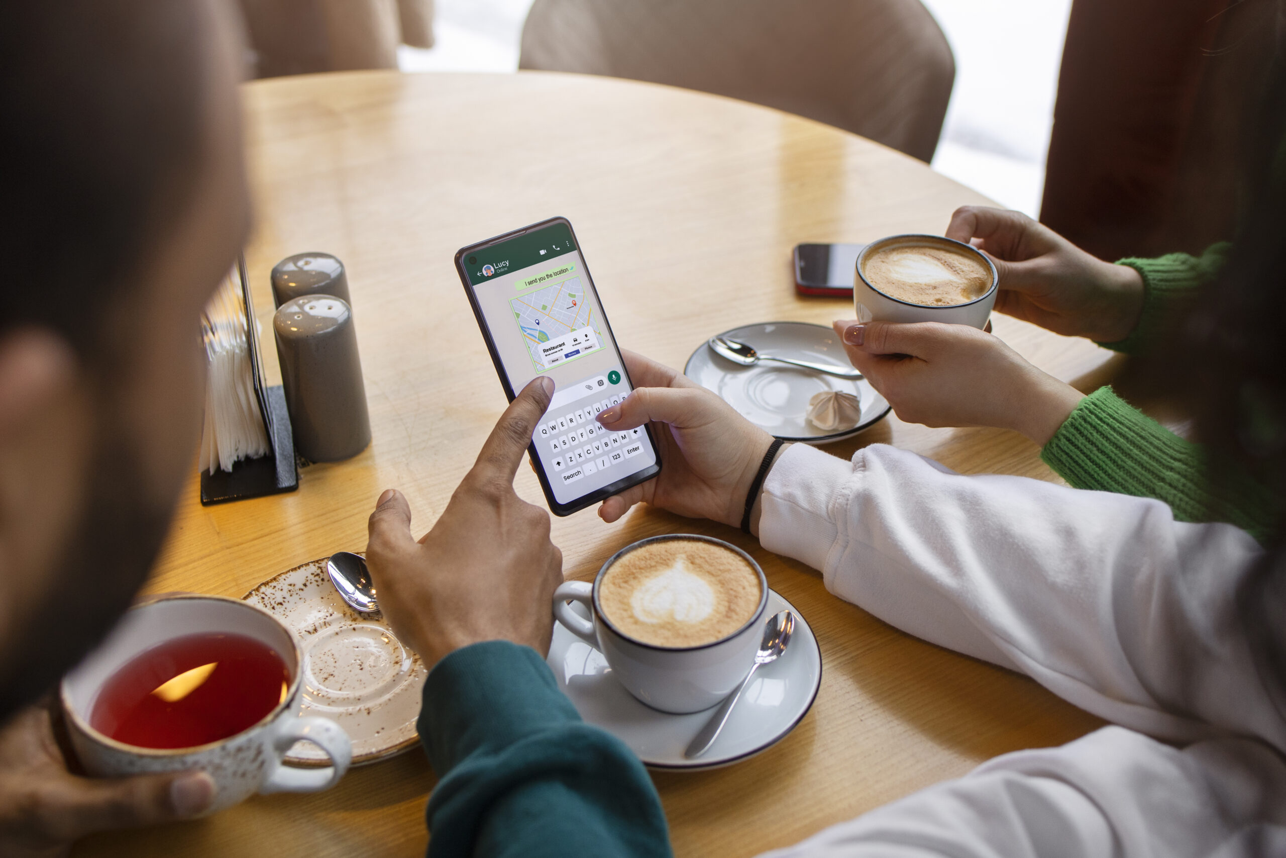 como atrair mais clientes com o whatsapp
