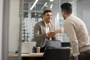 Programa de indicações para agentes de crédito: como fidelizar clientes e vender mais