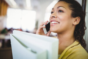 Como preparar sua comunicação de final de ano com clientes: mensagens, ofertas e ética na abordagem