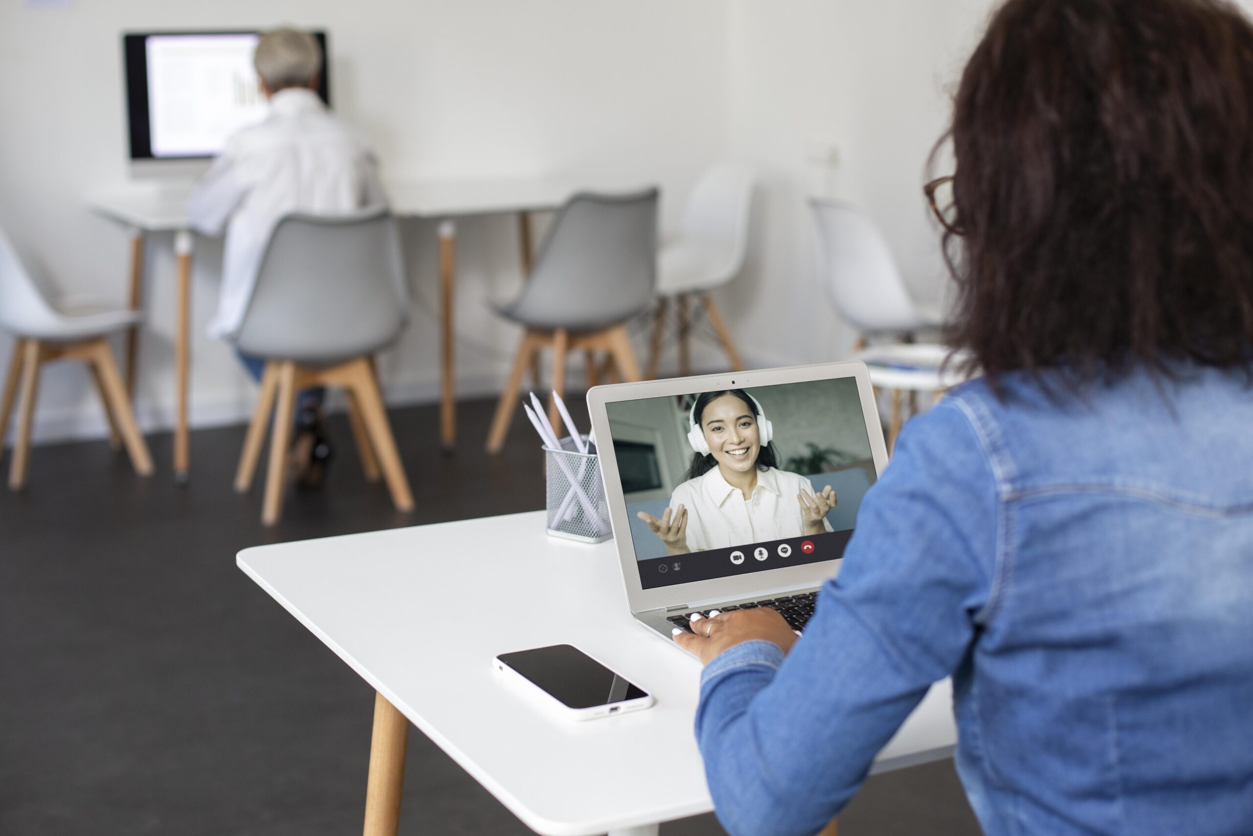 Como usar conteúdos educativos para aumentar autoridade pessoal em 2026